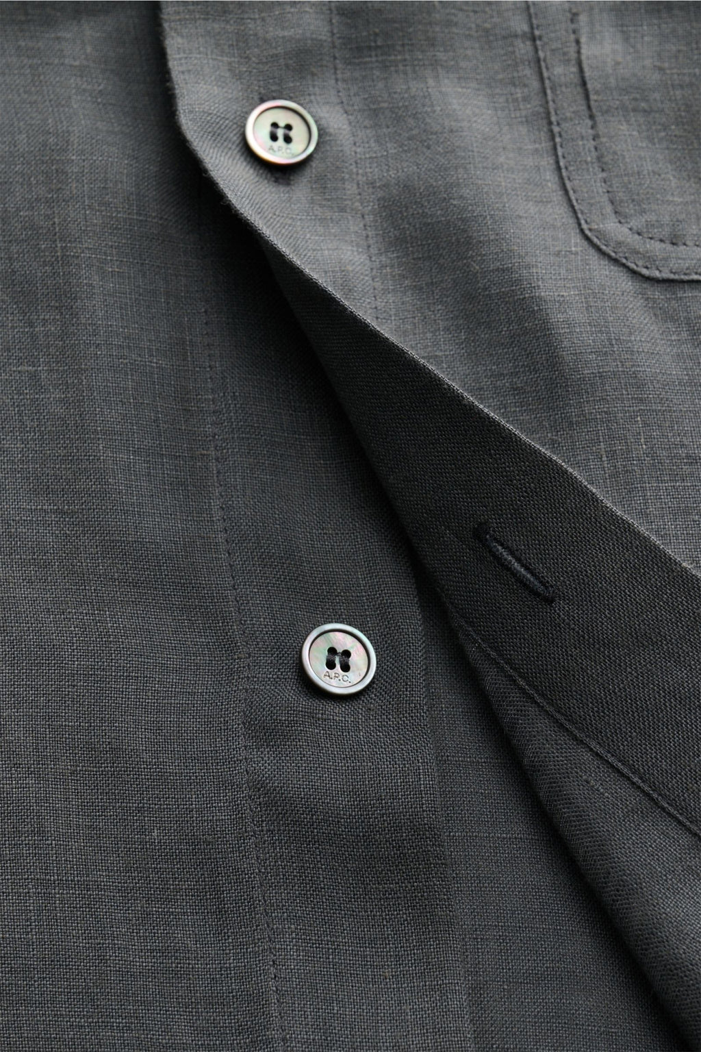 A.P.C. Linen short sleeve shirt 'Liaek' Kent collar - Dark grey