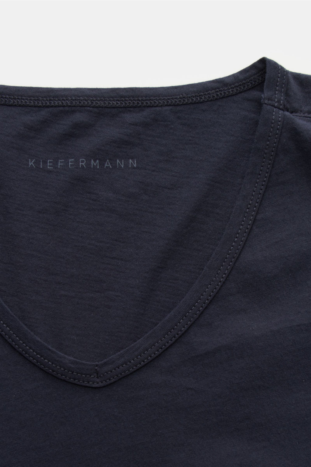 Kiefermann V-neck T-shirt 'Darius' - Dark navy