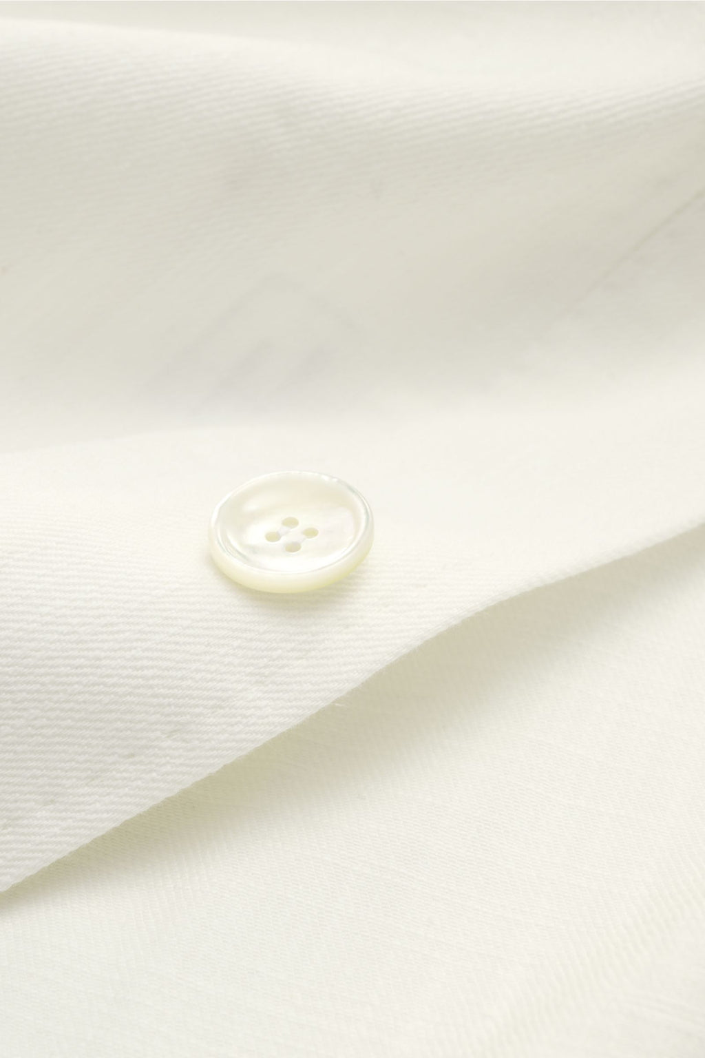 Stile Latino Overshirt 'Gbu Teseo' - cream