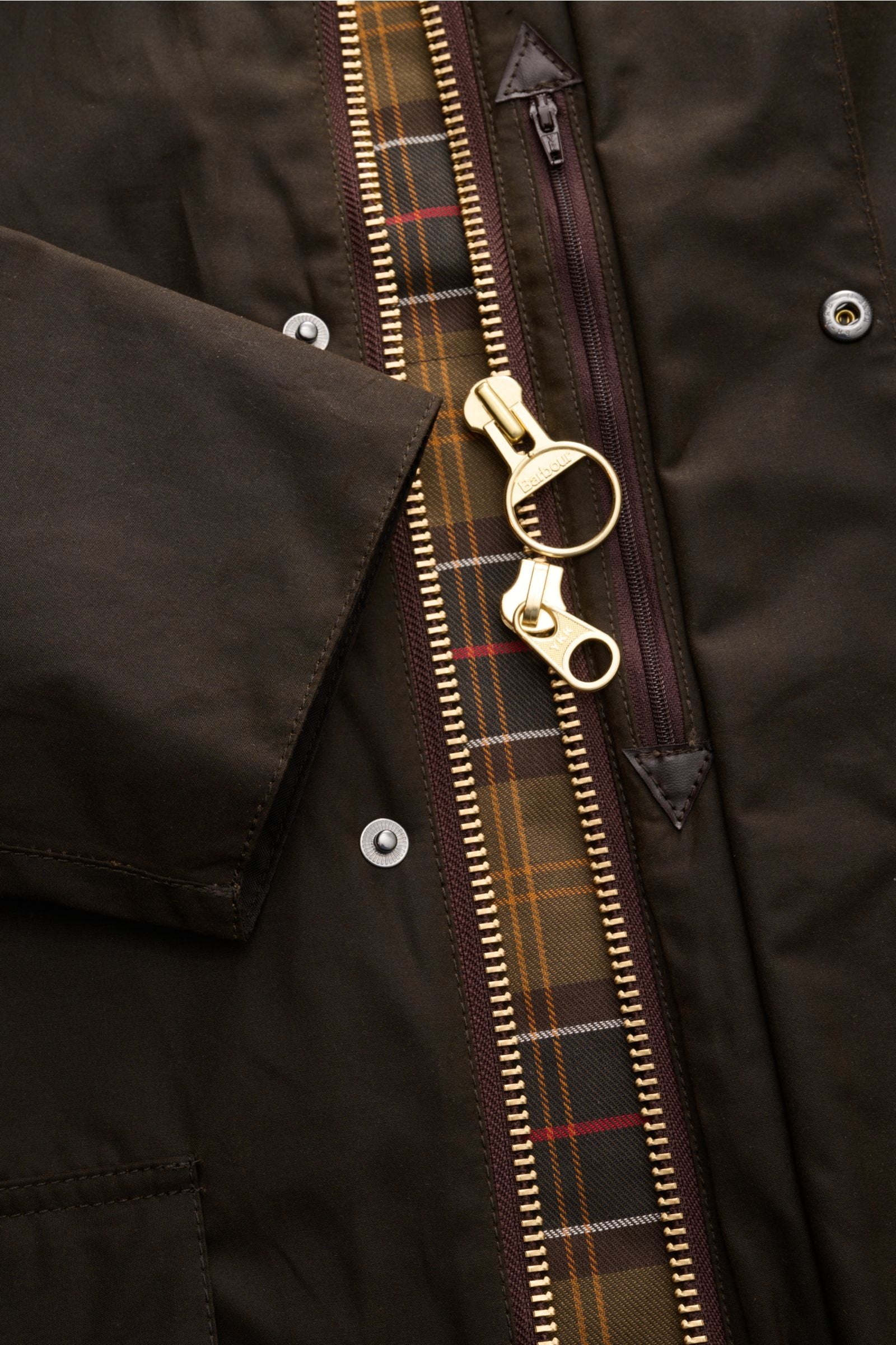 Barbour Waxed jacket 'Beaufort' dark - dark olive