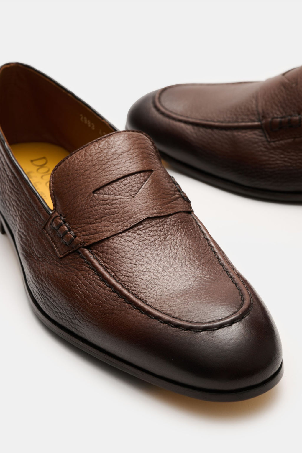 Doucal's Penny loafers 'Daino' - brown