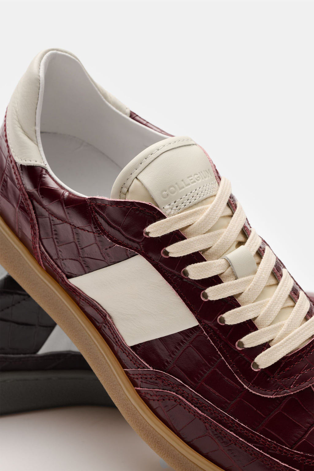 Collegium Sneakers 'Pillar Court II' - Burgundy