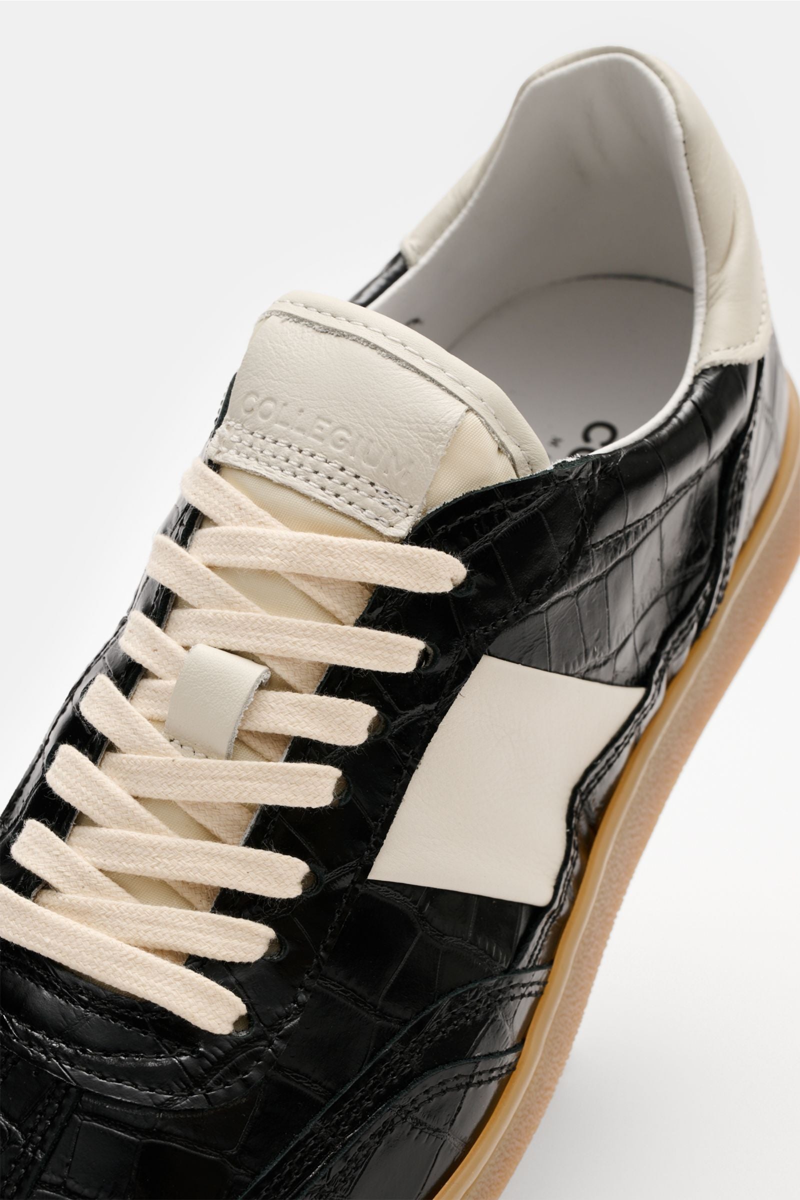 Collegium Sneakers 'Pillar Court II' - Black