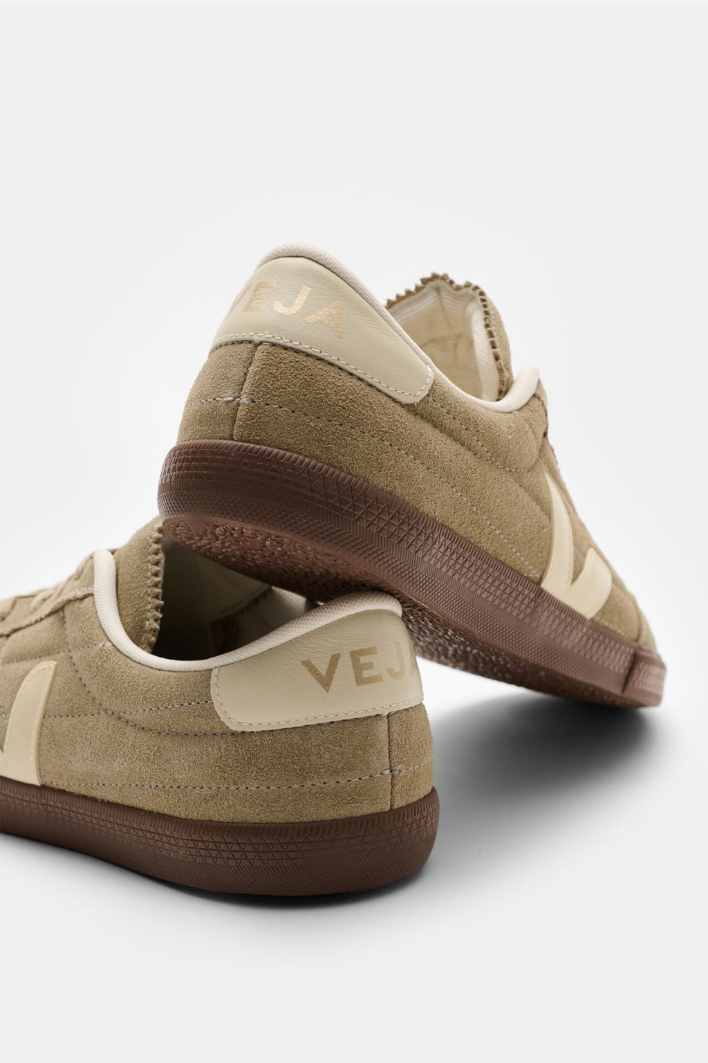 Veja Sneakers 'Panenka' - taupecream