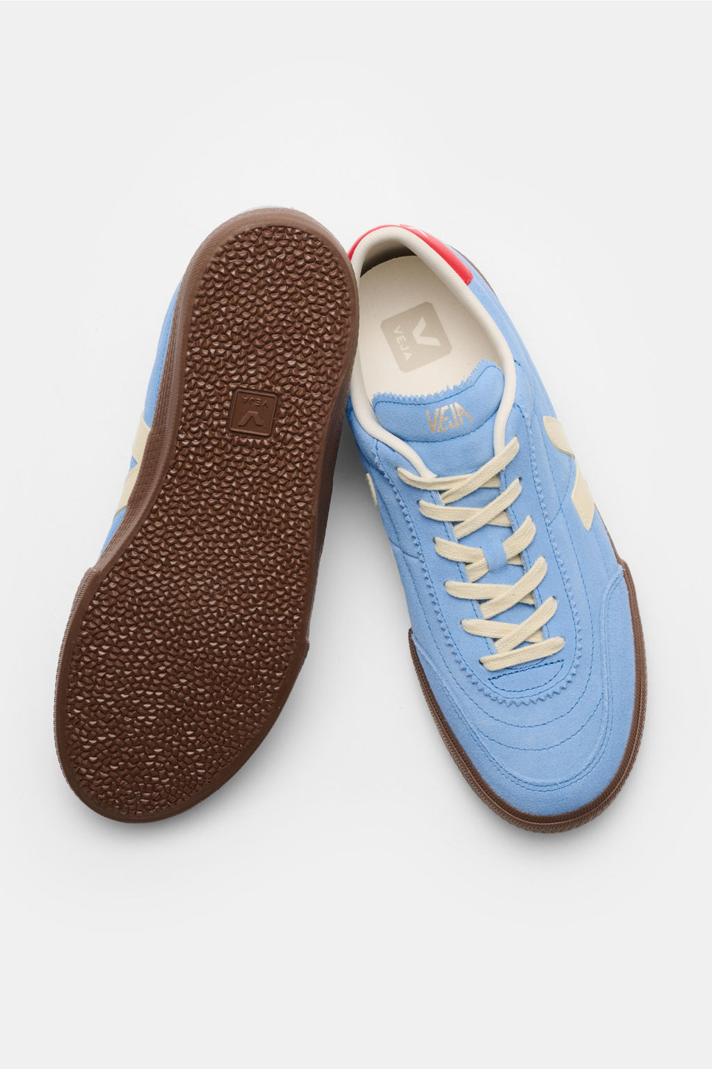 Veja Sneakers 'Panenka' - blueredcream