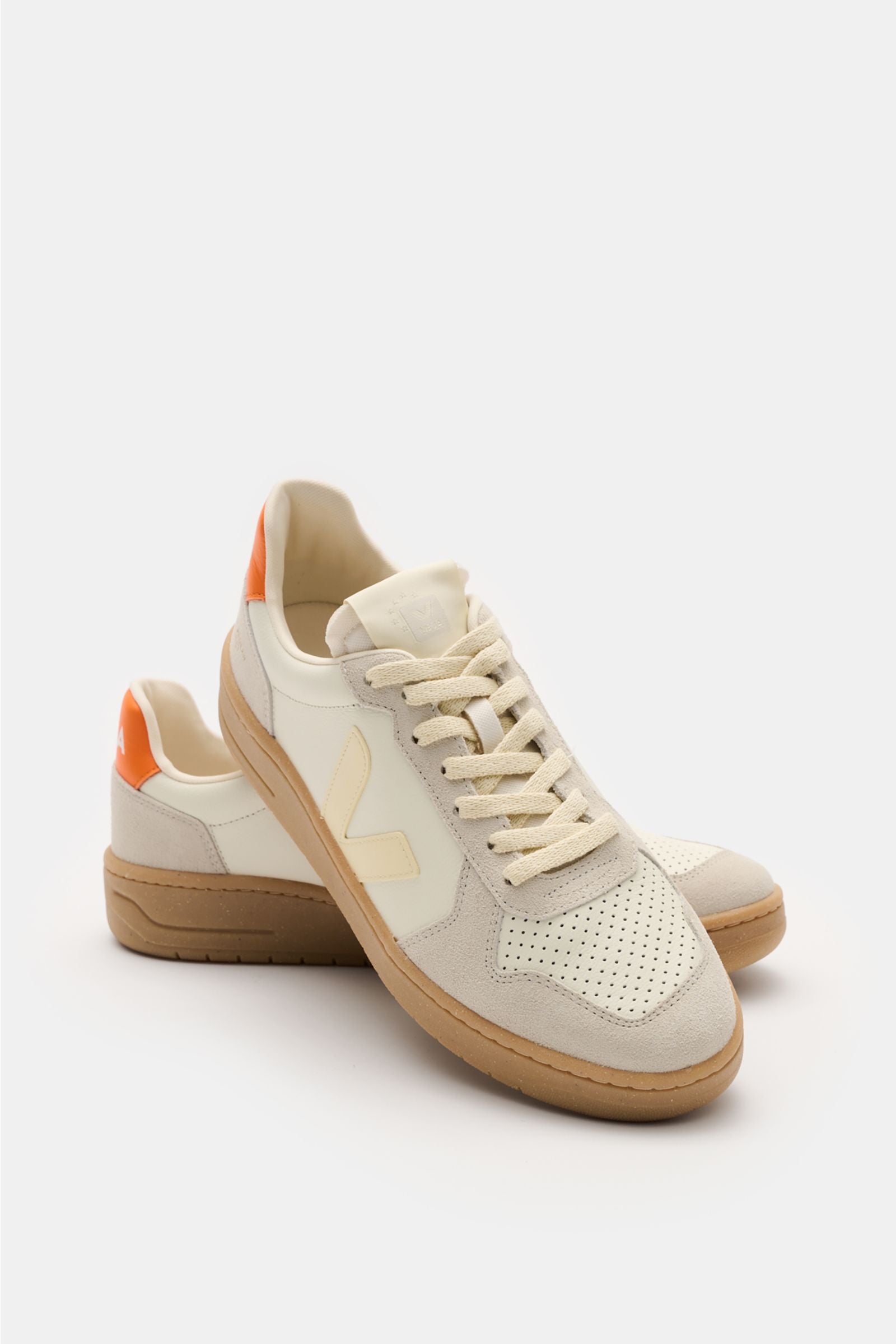 Veja Sneakers 'V-82 Pure Calcaire Fury' - whitesandorange