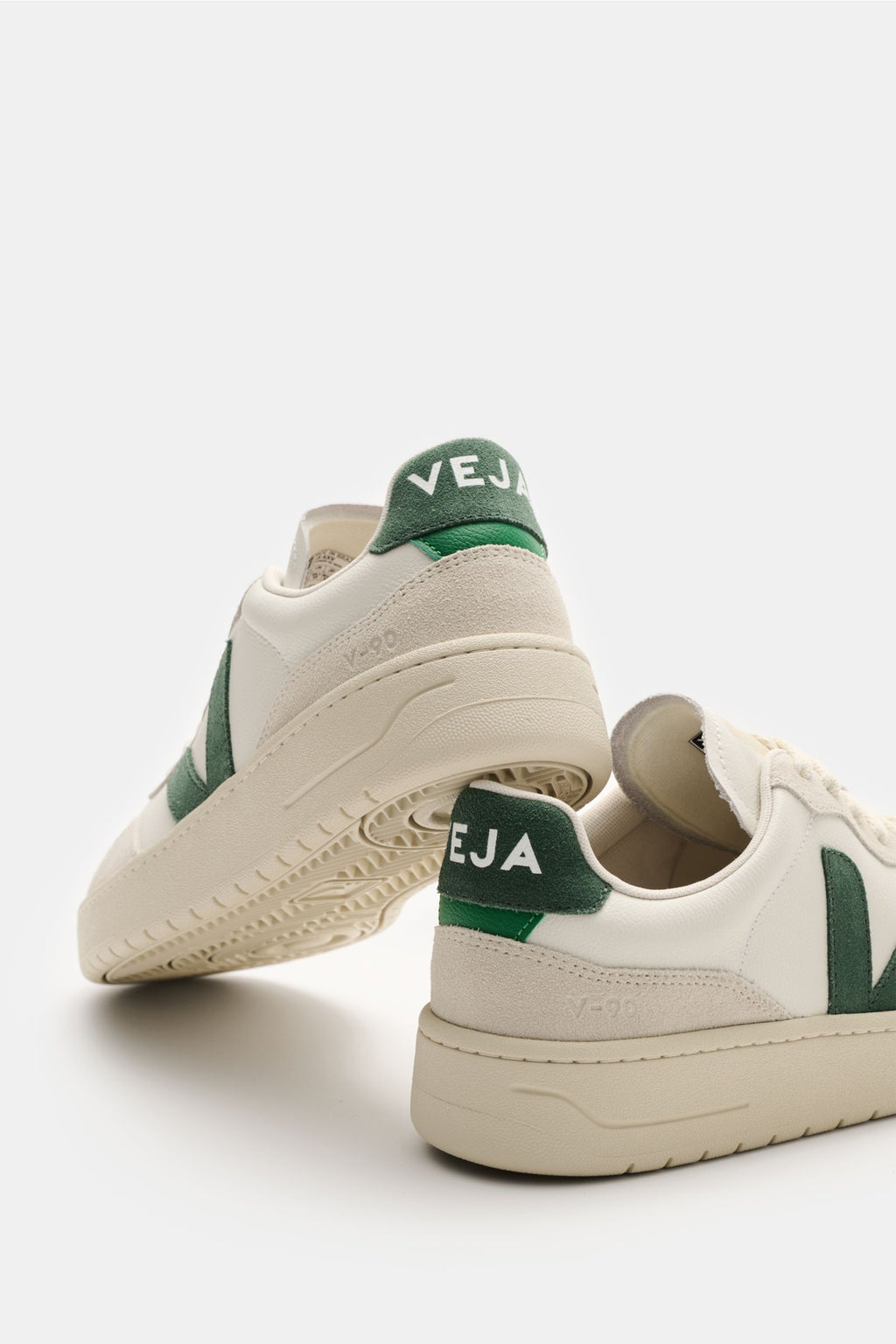 Veja Sneakers 'V-90 O.T. Leather' off-white/light grey/dark - green
