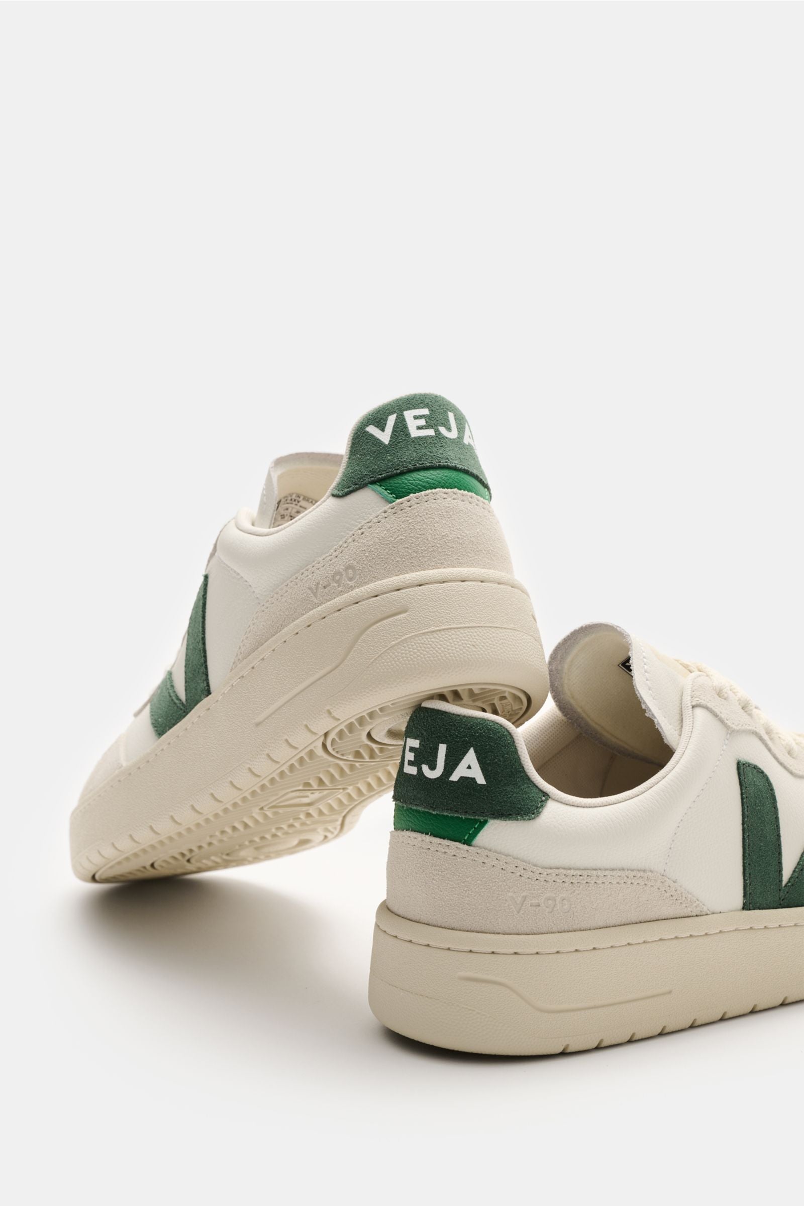 Veja Sneakers 'V-90 O.T. Leather' off-white/light grey/dark - green