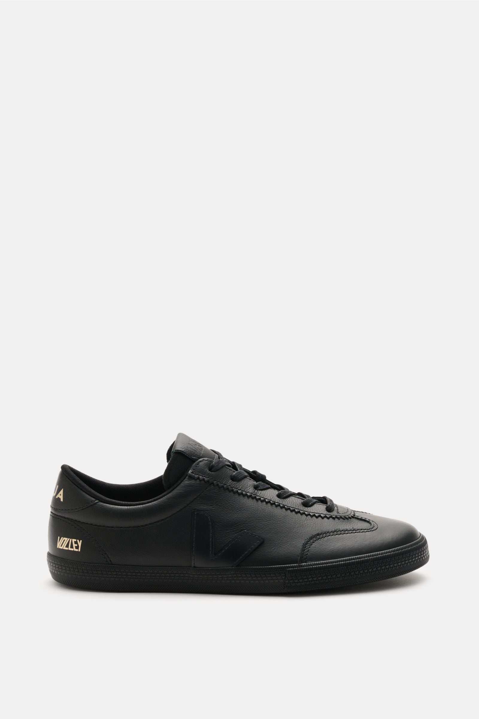 Veja Sneakers 'Volley O.T. Leather' - black